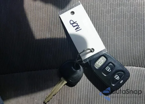 2018 Hyundai Elantra Sel из США, поврежденный, VIN 5NPD84LF4JH293682